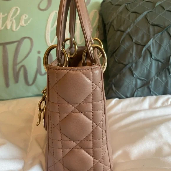 Mini Lady Dior - Picture 3 of 16